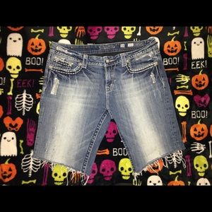 Miss me bermuda shorts size 33